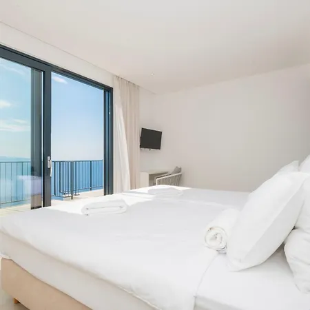 Beautiful Seafront Split 9 Bedrooms Bellamar Vista Retreat Large Heated Infinity Pool Jacuzzi * Makarska